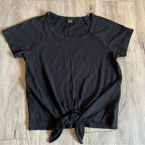 🔥SALE - any 4/$20.  Sanctuary Tie Front Tee